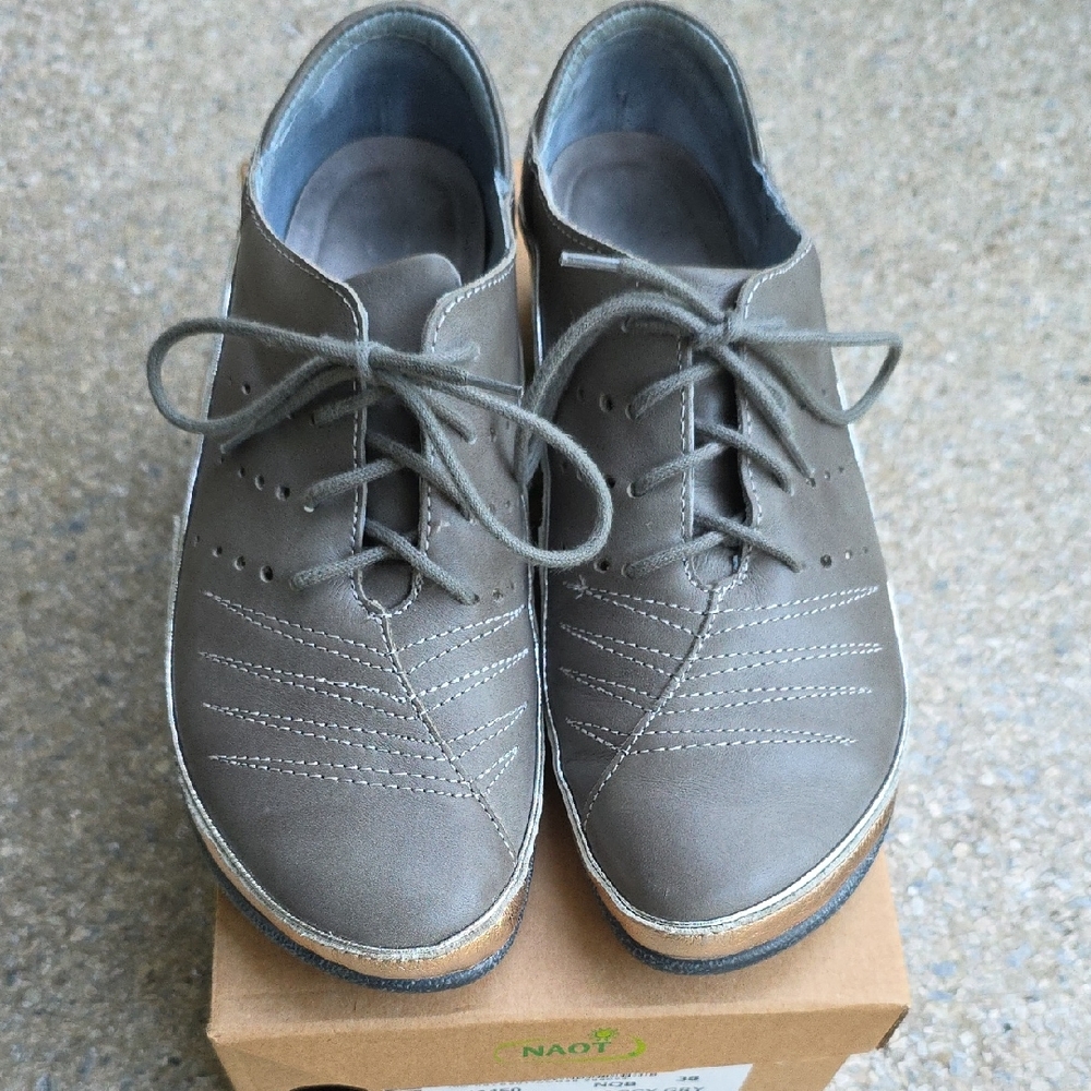 Naot Kumara Foggy Gray Rosegold  Size 38